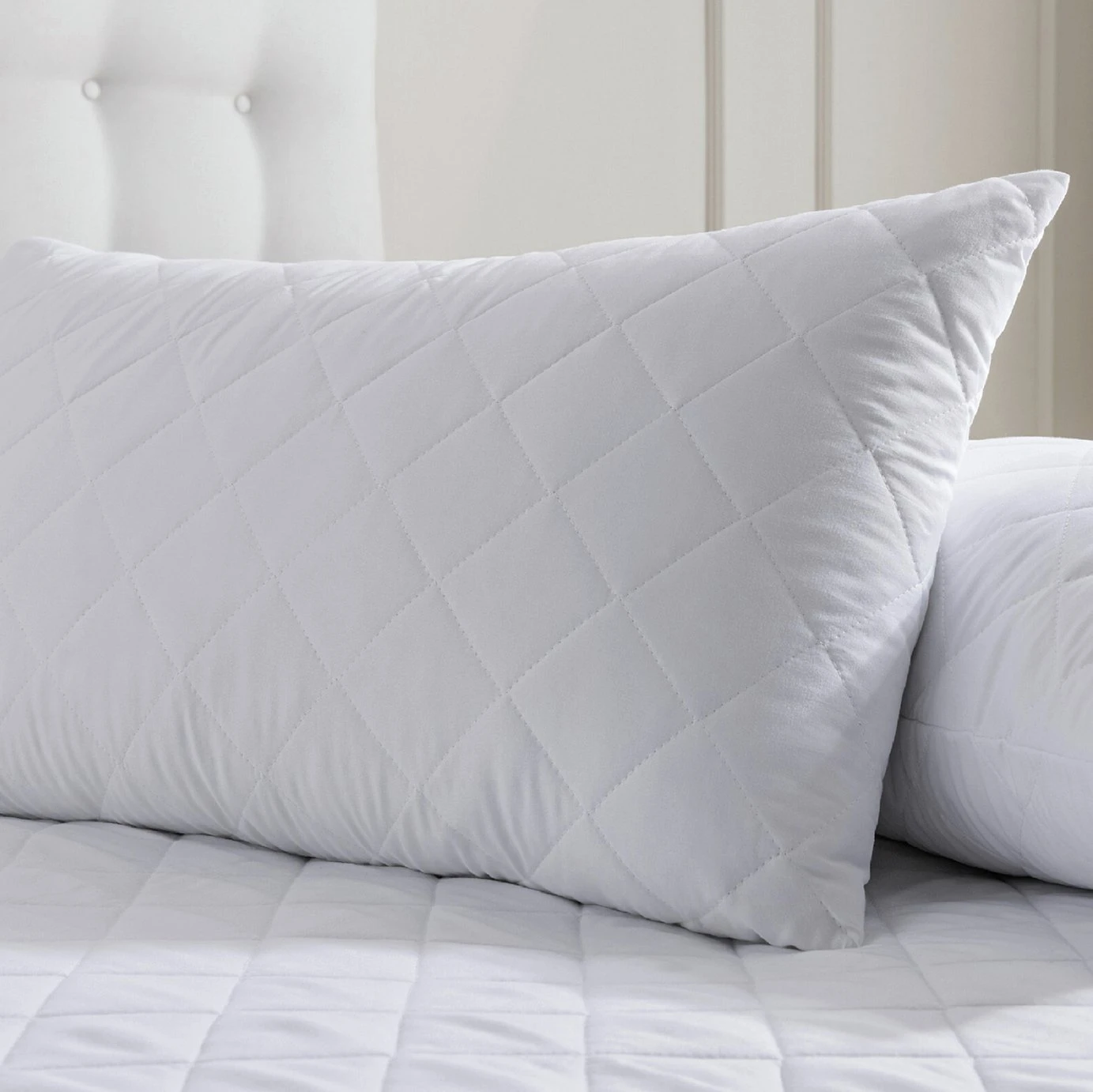 Silentnight Anti-Allergy Pair Of Pillow Protectors - Image 2