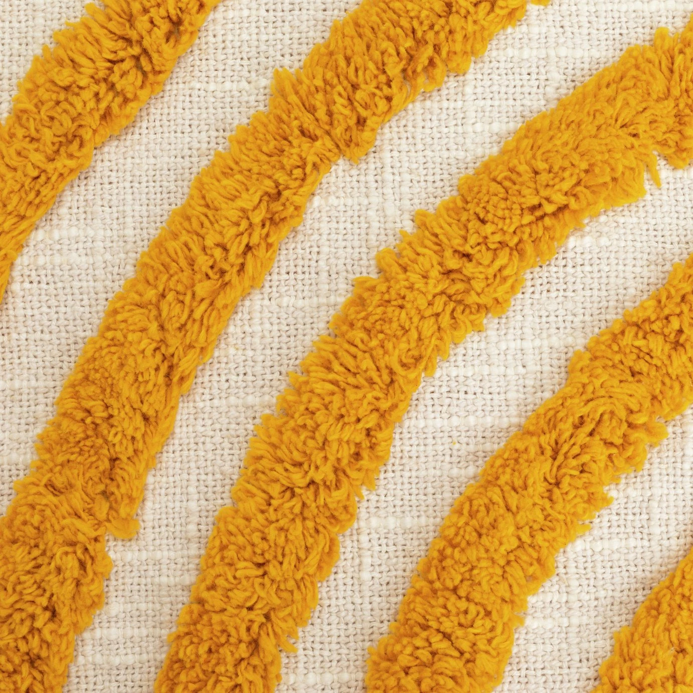 Habitat Geo Tufted Throw - White & Yellow - 125x150cm - Image 3