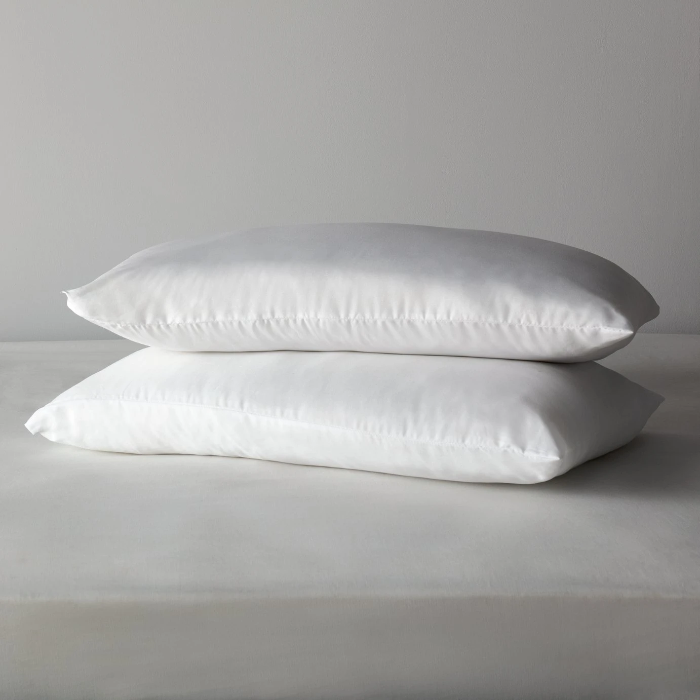 Habitat Anti-Allergy Medium Pillow - 2 Pack - Image 7