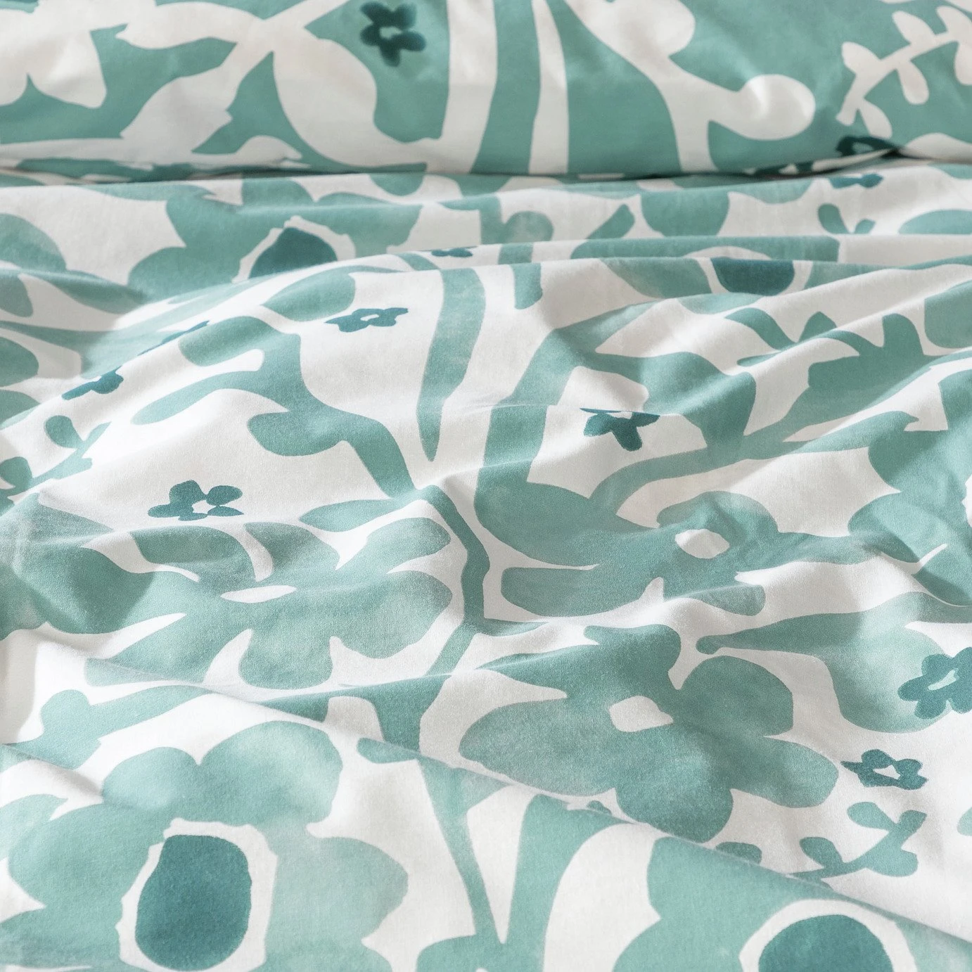 Habitat Herbalist Floral Print Blue Bedding Set - Double - Image 7