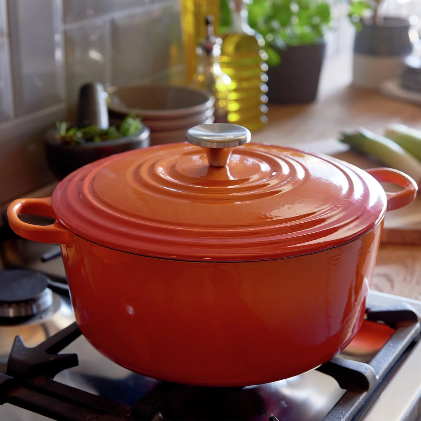 Habitat 5.3 Litre Cast Iron Casserole Dish - Orange - Image 2