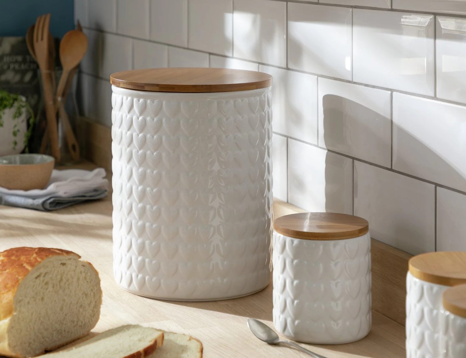 Habitat Ceramic Heart Bread Bin - Image 2